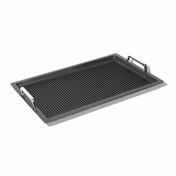 AMT Gastronorm 1/1 2,0 cm tief ,Griffe & Grillb.